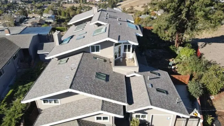 Multiple layers of room from a above shot